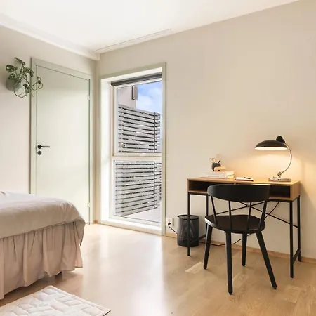Large Luxurious With Private Terrace And Parking Bergen