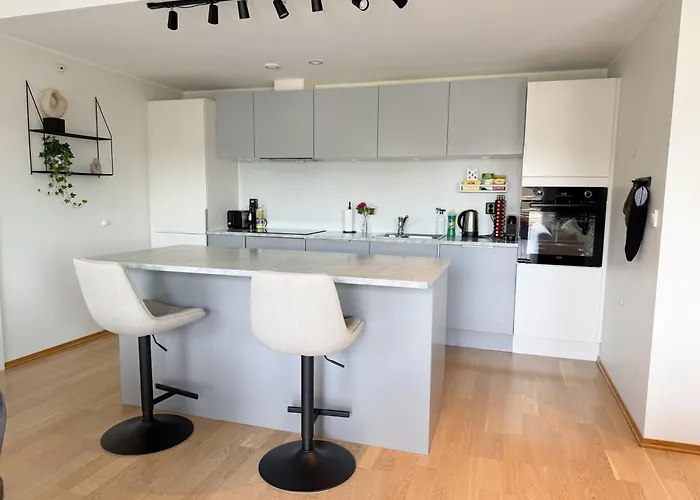 Apartment Large Luxurious With Private Terrace And Parking *